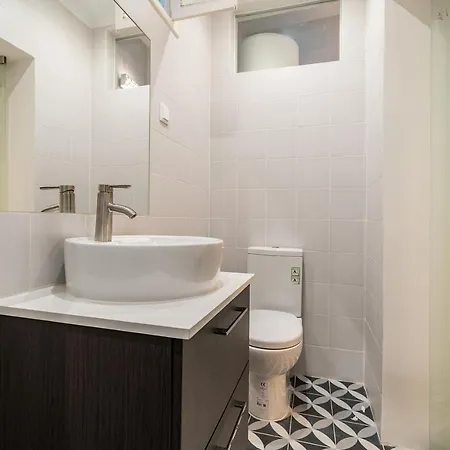Designer 2bed1bath Mins To Famed Ramiro Restaurant Apartment *
