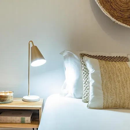 Designer 2bed1bath Mins To Famed Ramiro Restaurant
